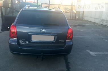 Універсал Toyota Avensis 2006 в 