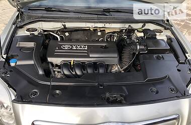 Універсал Toyota Avensis 2004 в 