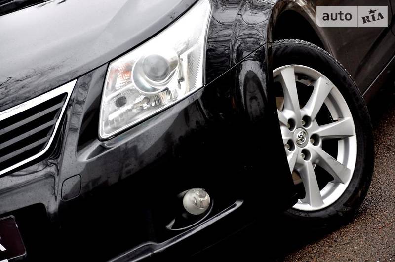 Седан Toyota Avensis 2012 в Киеве фото 13 Седан Toyota Avensis 2012 в Киеве