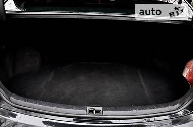 Седан Toyota Avensis 2012 в 