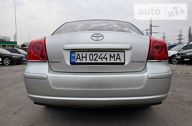 Седан Toyota Avensis 2006 в 