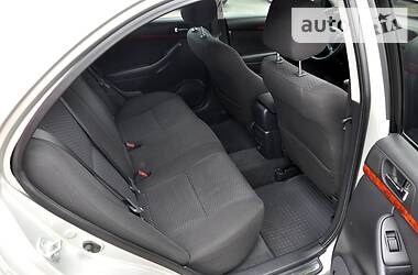 Седан Toyota Avensis 2006 в 