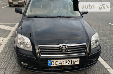 Універсал Toyota Avensis 2005 в 