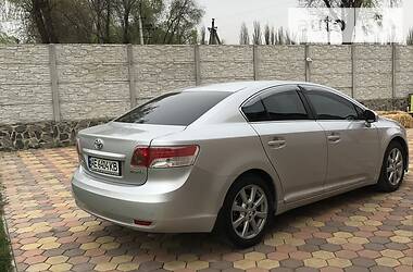 Седан Toyota Avensis 2009 в Днепре