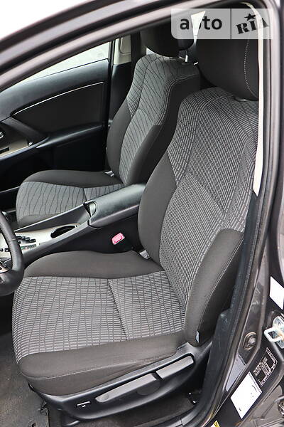 Універсал Toyota Avensis 2011 в Кременчуці