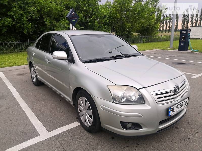 Седан Toyota Avensis 2008 в Борисполі