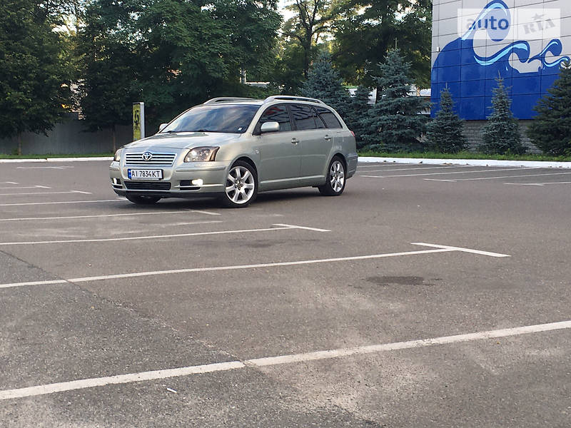 Універсал Toyota Avensis 2005 в Броварах