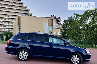 Універсал Toyota Avensis 2006 в 