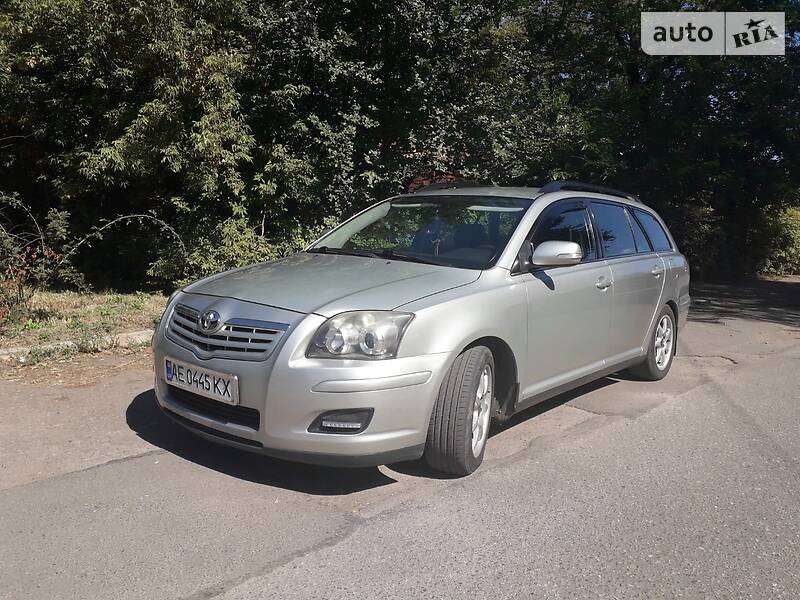 Универсал Toyota Avensis 2008 в Кривом Роге