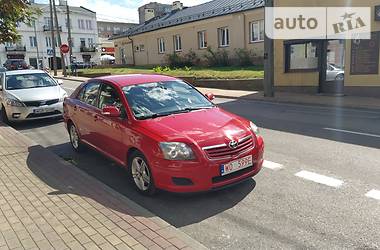 Лифтбек Toyota Avensis 2008 в Камне-Каширском