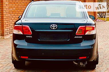 Седан Toyota Avensis 2011 в Одессе