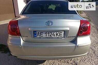 Седан Toyota Avensis 2006 в Каменском