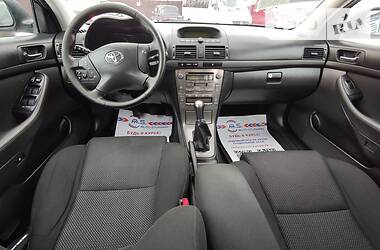 Универсал Toyota Avensis 2006 в Кривом Роге