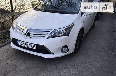 Универсал Toyota Avensis 2012 в Львове