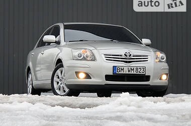 Седан Toyota Avensis 2008 в Дрогобыче