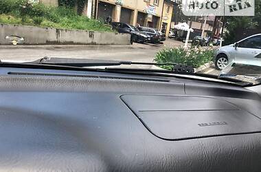 Седан Toyota Avensis 2002 в 