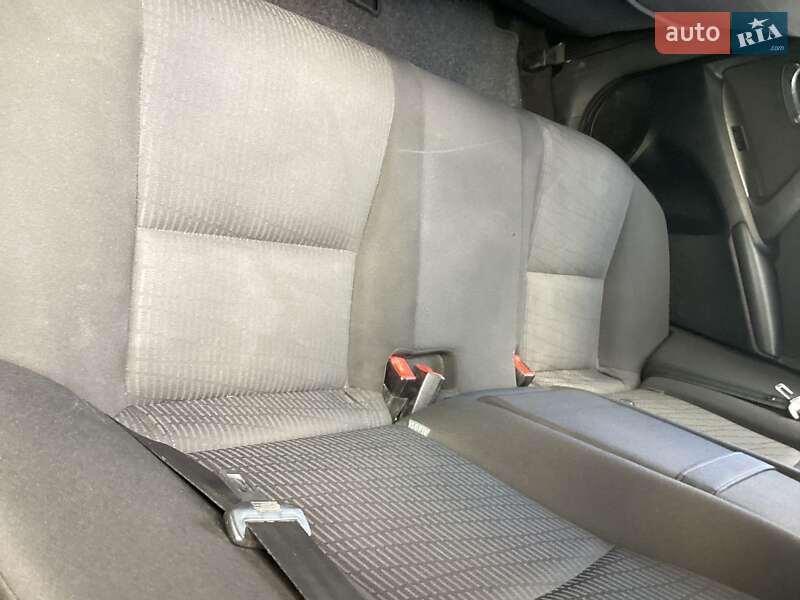 Універсал Toyota Avensis 2009 в Києві