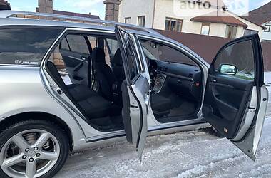 Универсал Toyota Avensis 2006 в Житомире