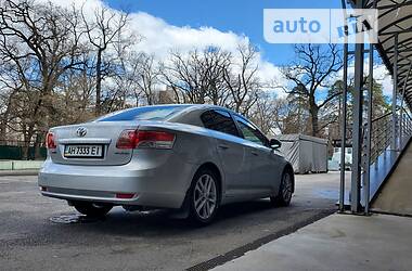 Седан Toyota Avensis 2008 в Киеве