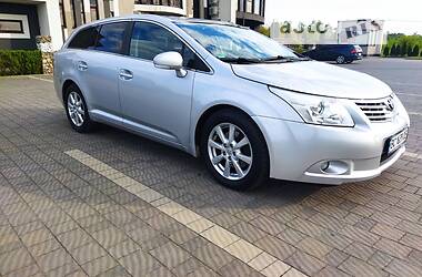 Универсал Toyota Avensis 2010 в Стрые