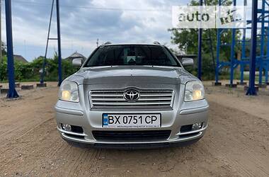 Универсал Toyota Avensis 2006 в Староконстантинове