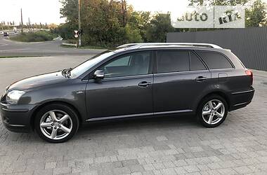 Универсал Toyota Avensis 2006 в 