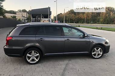 Универсал Toyota Avensis 2006 в 
