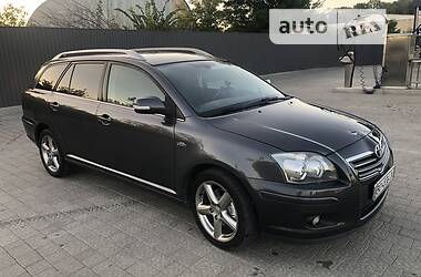 Универсал Toyota Avensis 2006 в 