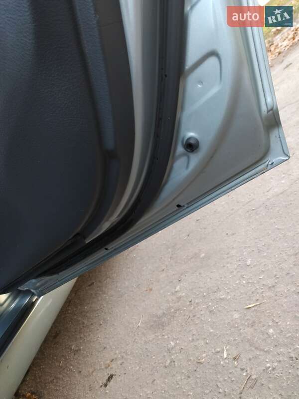 Универсал Toyota Avensis 2008 в Первомайске