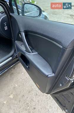 Универсал Toyota Avensis 2008 в Рени