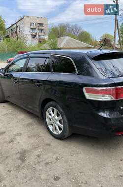 Универсал Toyota Avensis 2008 в Рени