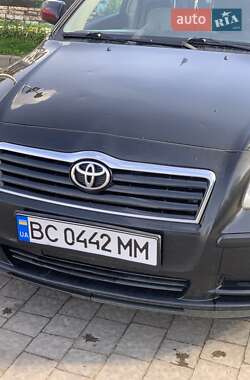 Универсал Toyota Avensis 2005 в 