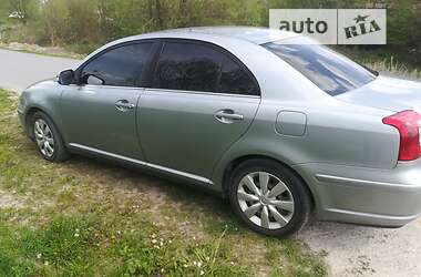 Седан Toyota Avensis 2008 в Львові