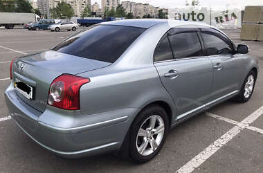 Седан Toyota Avensis 2008 в Киеве