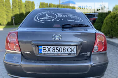 Лифтбек Toyota Avensis 2008 в Дунаевцах