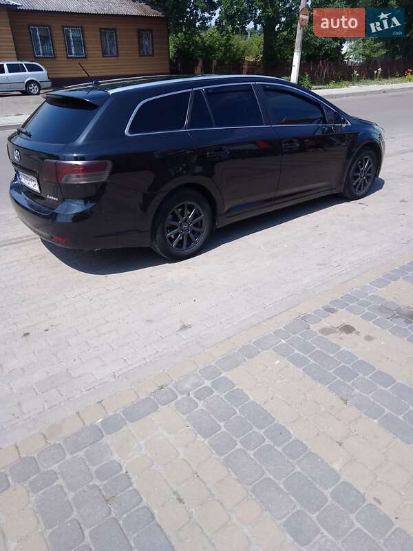 Универсал Toyota Avensis 2011 в Надворной фото 17 Универсал Toyota Avensis 2011 в Надворной