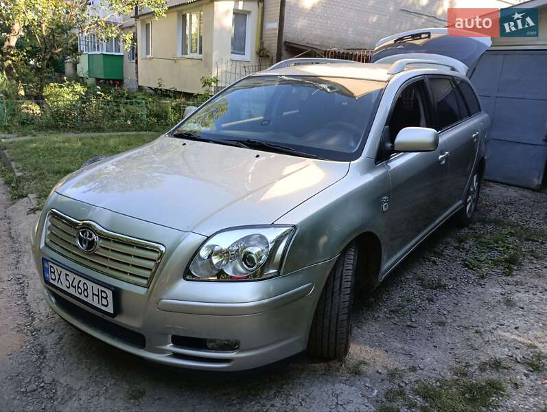 Toyota Avensis 2004
