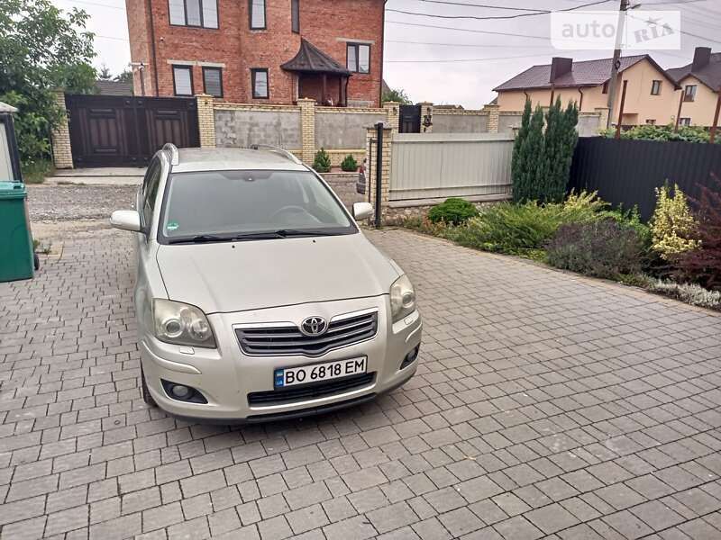 Универсал Toyota Avensis 2006 в Тернополе