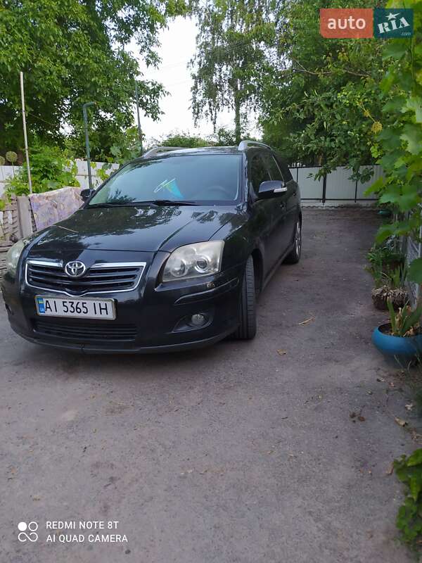 Универсал Toyota Avensis 2008 в Киеве