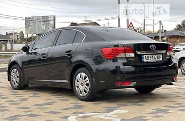 Седан Toyota Avensis 2015 в 