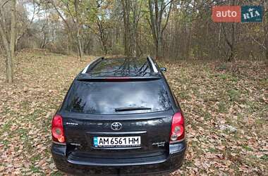 Универсал Toyota Avensis 2007 в Коростене