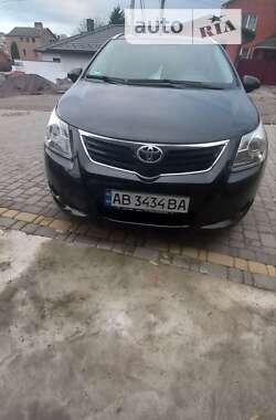 Универсал Toyota Avensis 2011 в Виннице