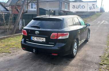 Универсал Toyota Avensis 2011 в Горохове