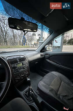 Універсал Toyota Avensis 2000 в 