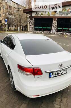 Седан Toyota Avensis 2010 в Одесі