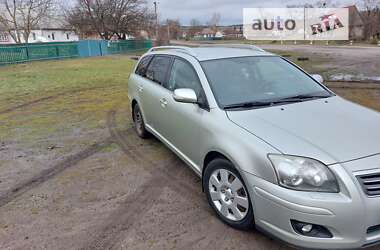 Универсал Toyota Avensis 2006 в Смеле