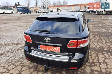 Универсал Toyota Avensis 2011 в Полтаве