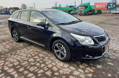 Универсал Toyota Avensis 2011 в Полтаве