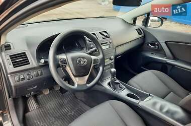 Универсал Toyota Avensis 2011 в Полтаве