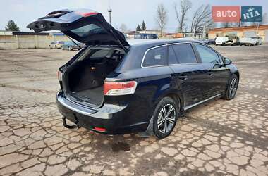 Универсал Toyota Avensis 2011 в Полтаве